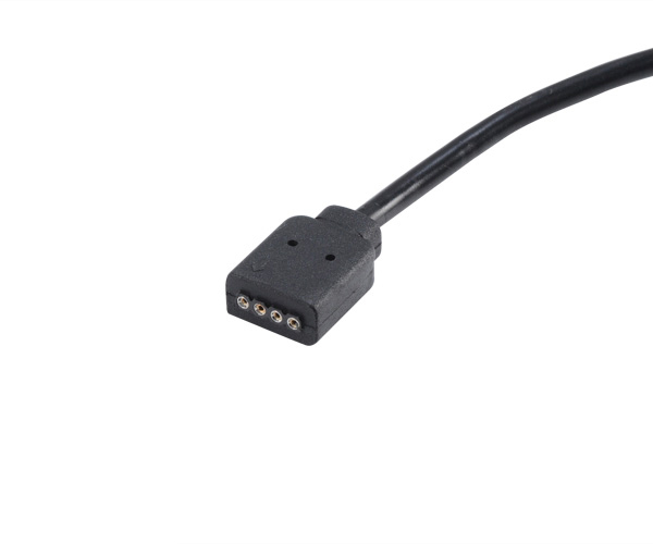 Akasa RGB Kabelsplitter 1 > 4