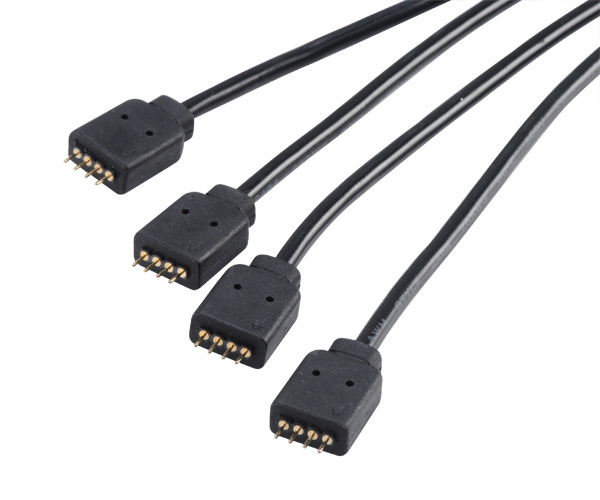 Akasa RGB Kabelsplitter 1 > 4